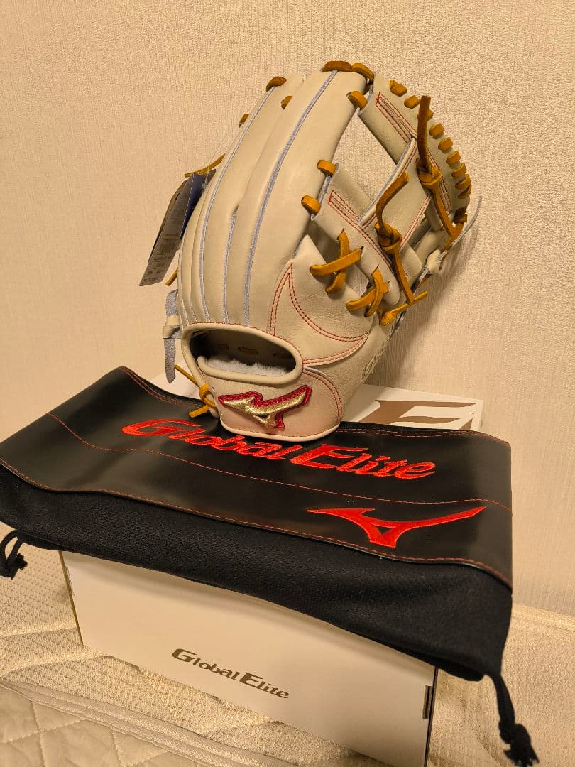 【新品未使用、日本製、軽量】グローバルエリートJAPAN 内野手 右投 ブロンド