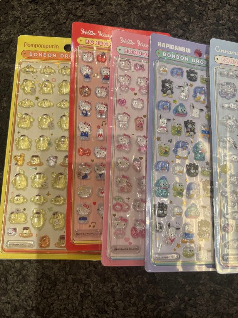 正規品サンリオミニボンボンドロップ８枚
