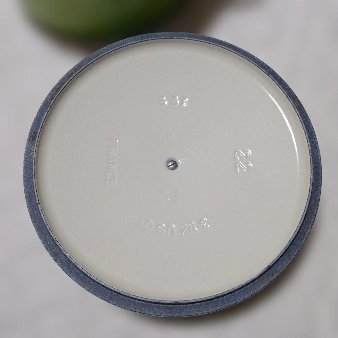 【美品】LE CREUSET 両手鍋 22cm フルーツグリーン ルクルーゼ
