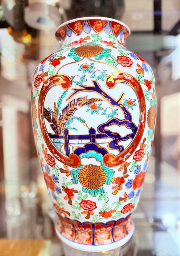 多色花柄陶器花瓶.