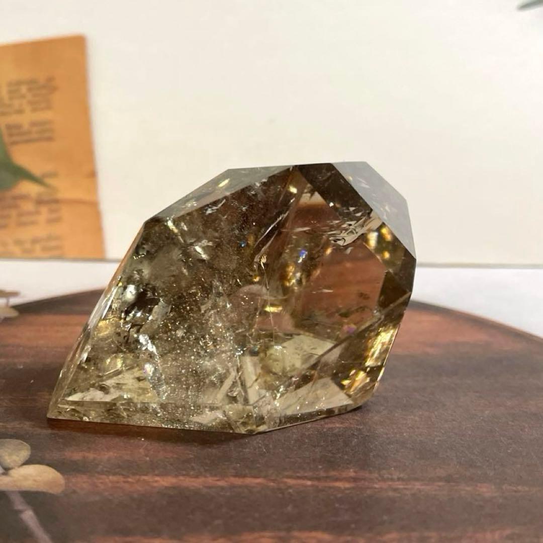 天然石　【高透明】　スモーキークオーツ　虹入り　フリーフォーム
