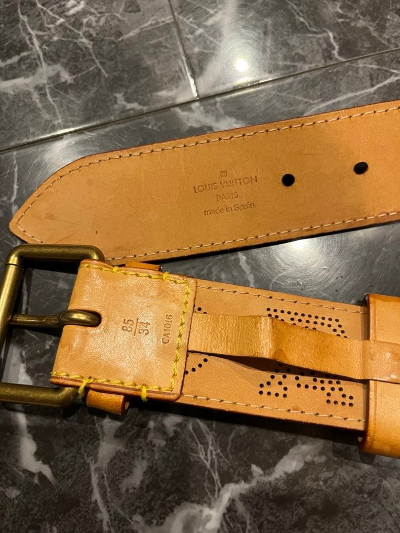 てっぺい ルイヴィトン ベルト マヒナ サンチュール パンチング