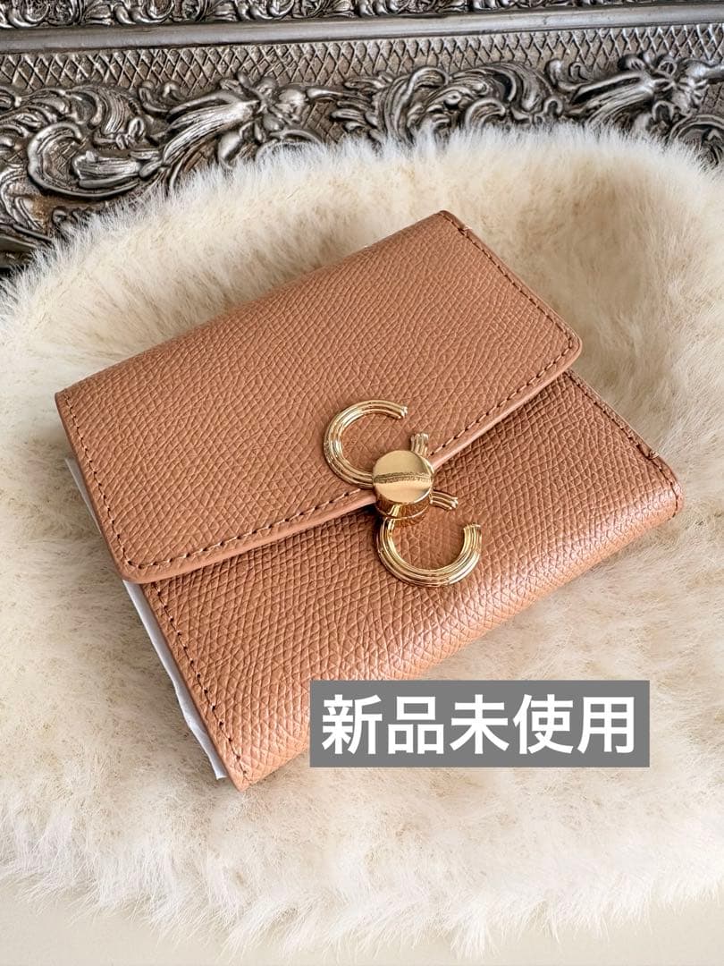 【新品】カフネ　三つ折り財布　DOUBLE-C WALLET - CAMEL