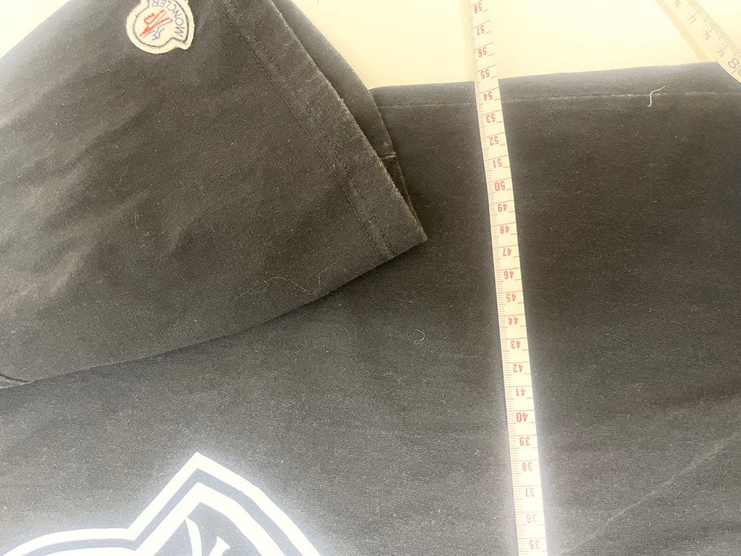 【掘り出し物‼️】MONCLER ブラック Tシャツ ビッグロゴ　L モンクレール