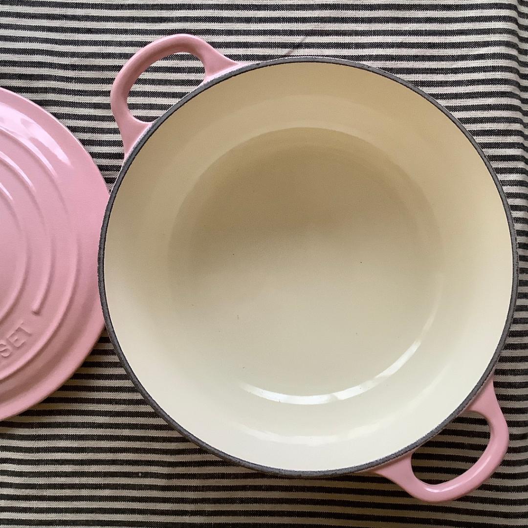 【ルクルーゼジャポン正規品】ココットロンド 20センチ シフォンピンク色