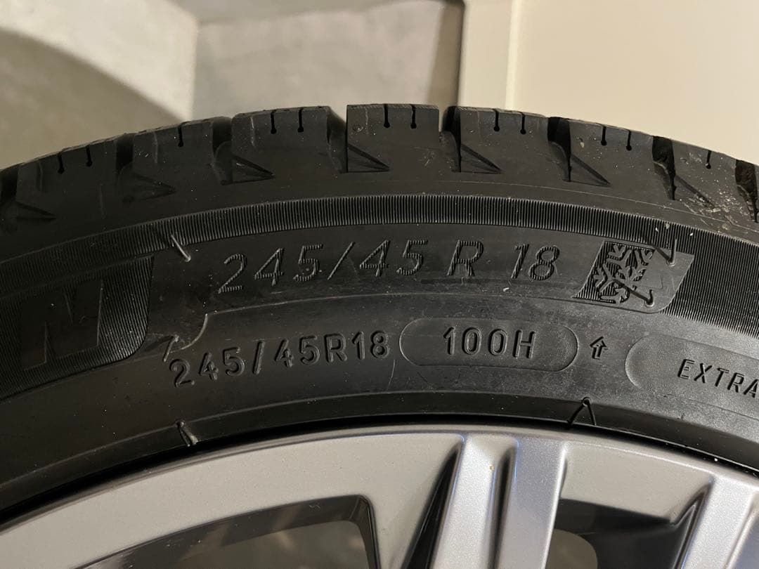 ミシュラン 18インチ スタッドレスタイヤ ホイールセット