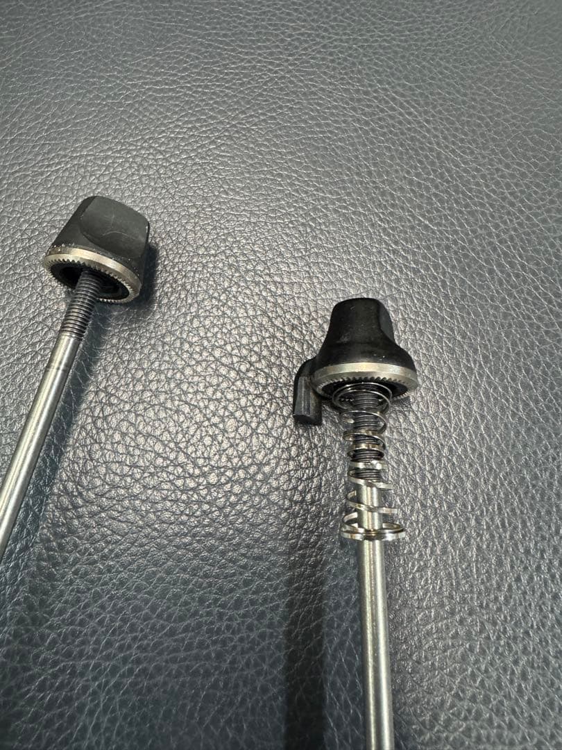 DT Swiss　PR1400 ホイール DICUT