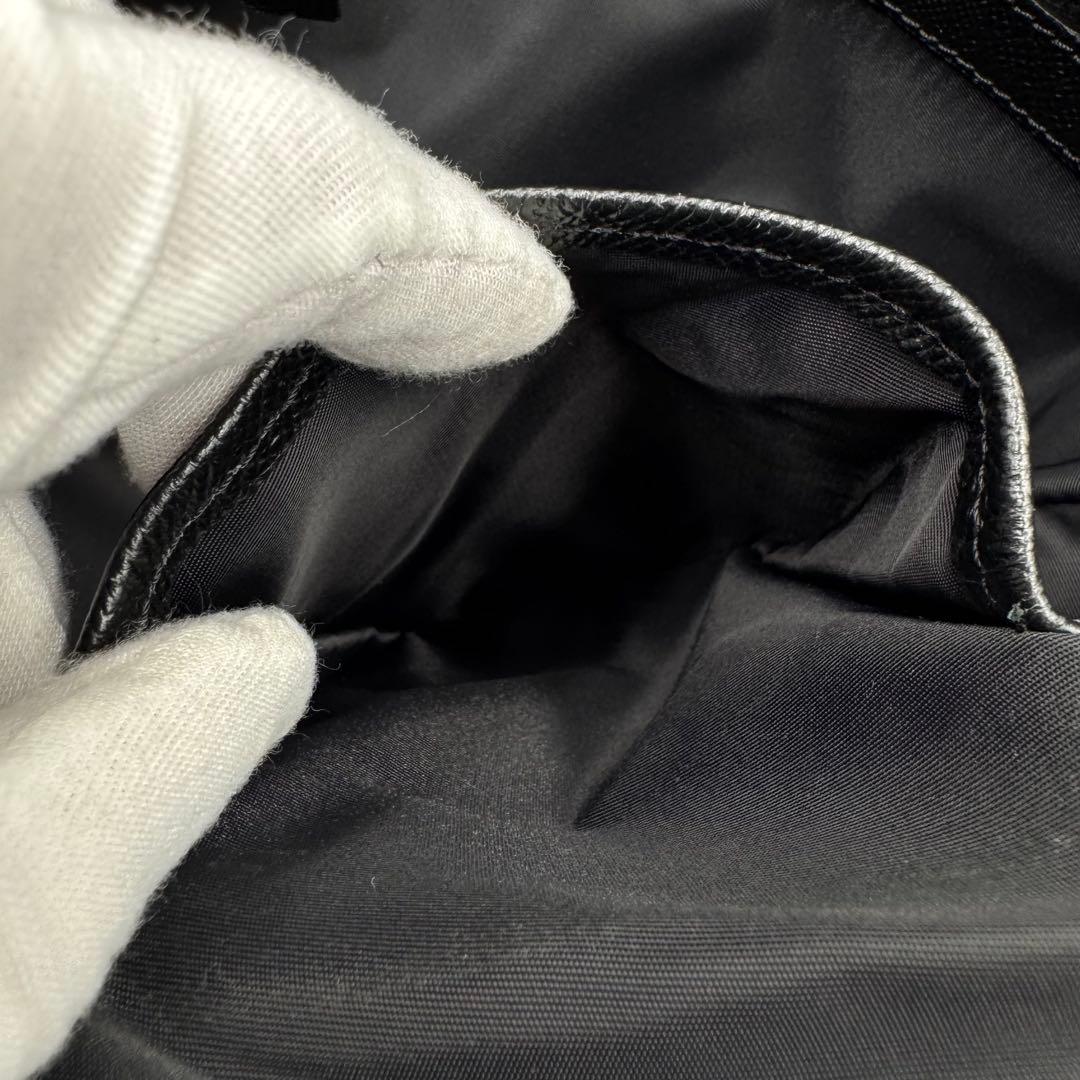 【美品】BURBERRY バーバリー　ショルダーバッグ　メッセンジャーバッグ