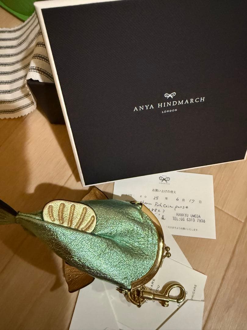 アニヤハインドマーチ フィッシュパース