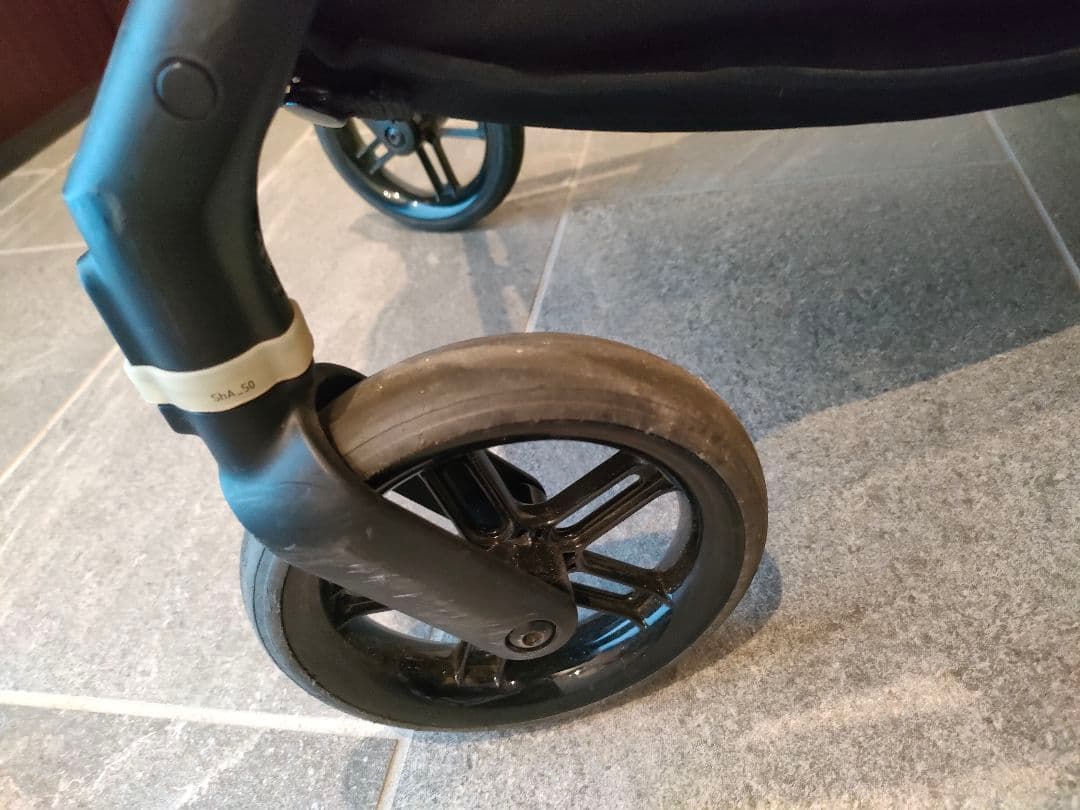 サイベックス　メリオカーボン　ドリンクホルダー付き　本日価格