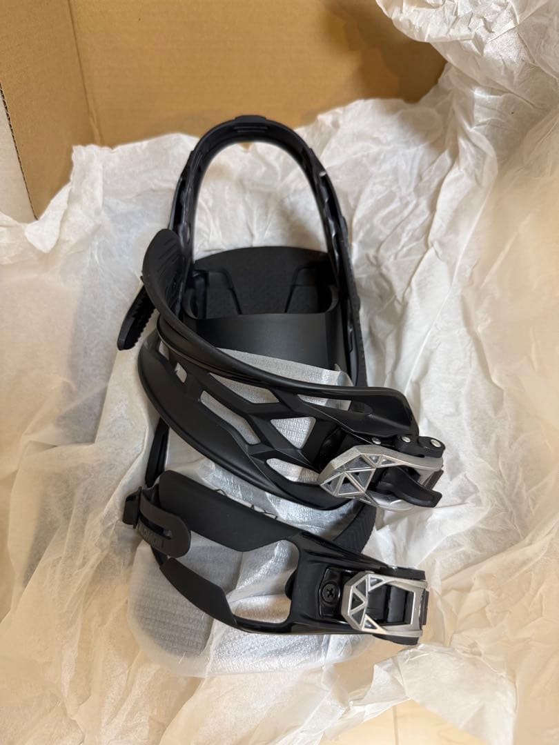 新品未使用 SALOMON DISTRICTブラックM 24-25バインディング