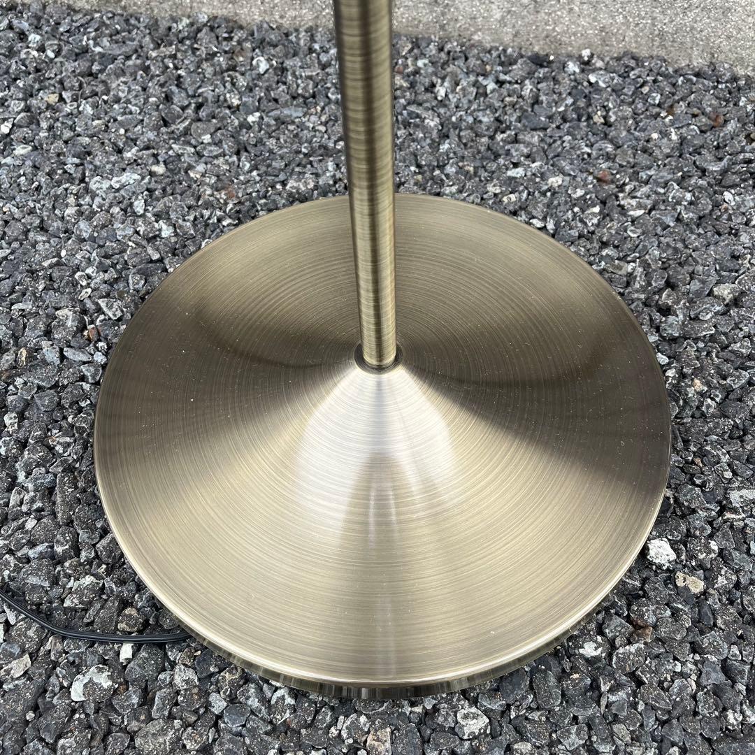 華金カップル　フロア　ライト　北欧　リゼット　スタンド　スカラップ