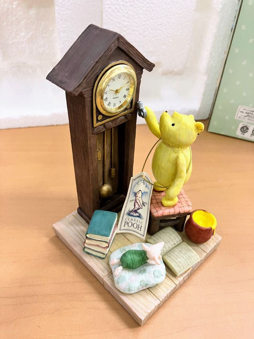 ディズニー クラッシックプー 置き時計 化粧箱付 電池交換 動作確認済 プーさん