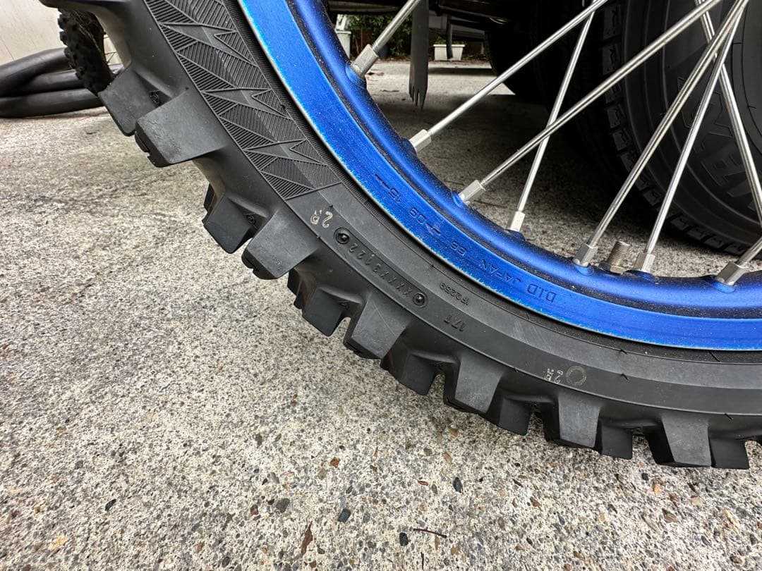 YZ125 リアホイール 純正 22年式