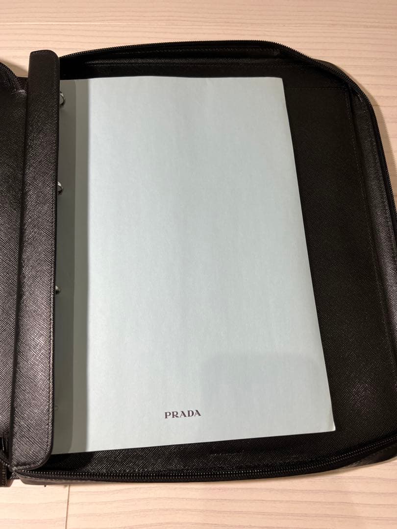PRADA マルチケース 黒 A4サイズ対応