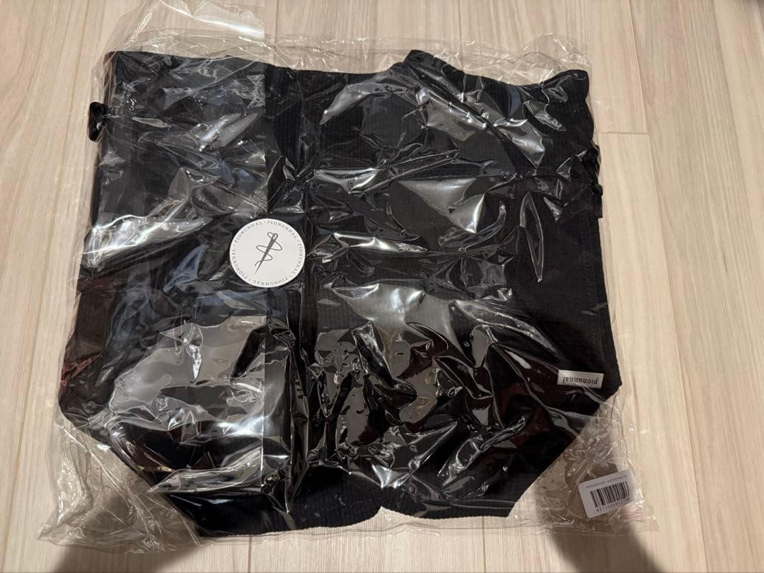 【新品未開封】ピオヌンナル サムシング ブラック 中敷あり