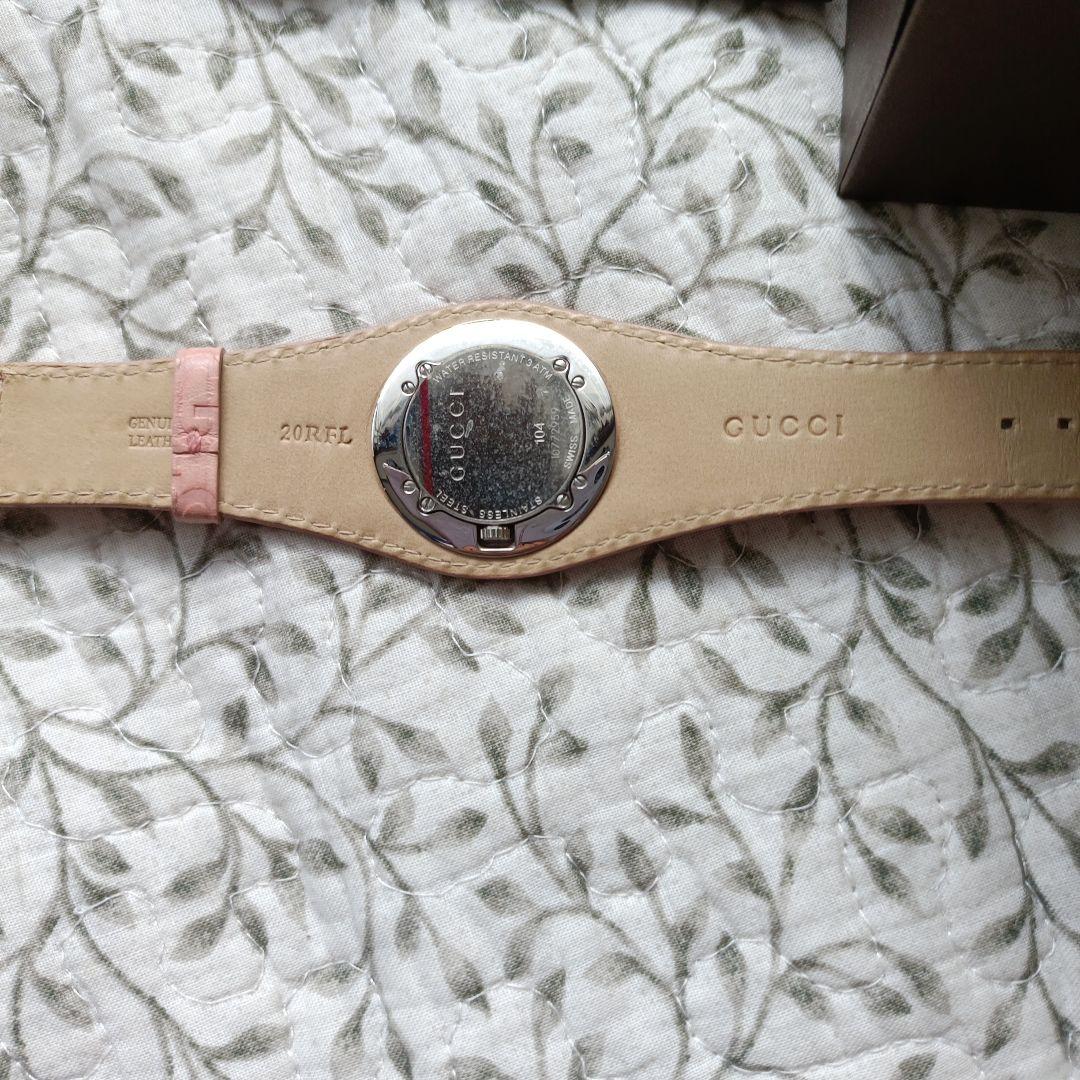 GUCCI ピンクレザー クォーツ腕時計 201R5