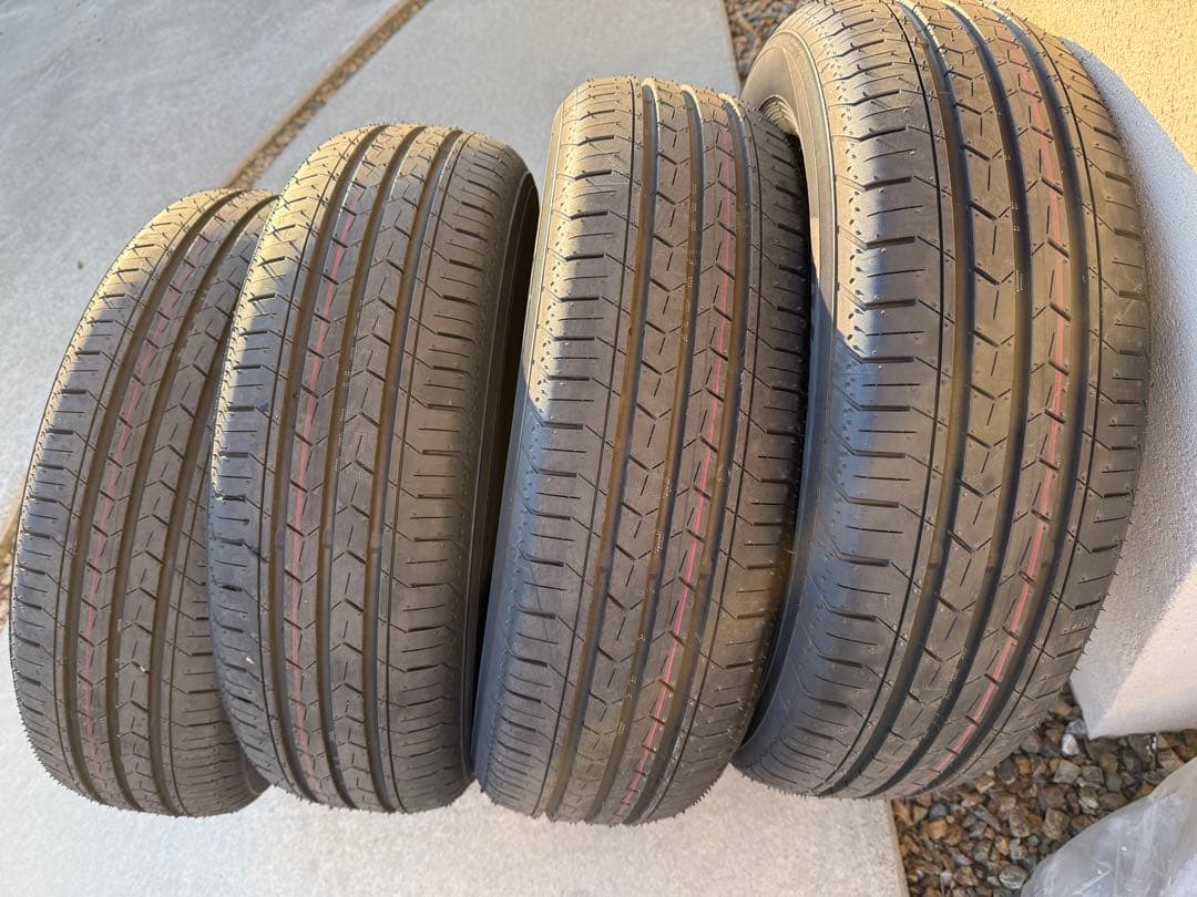 新車外し 185/65R15 2025年製ブルーアースFE 走行3キロ
