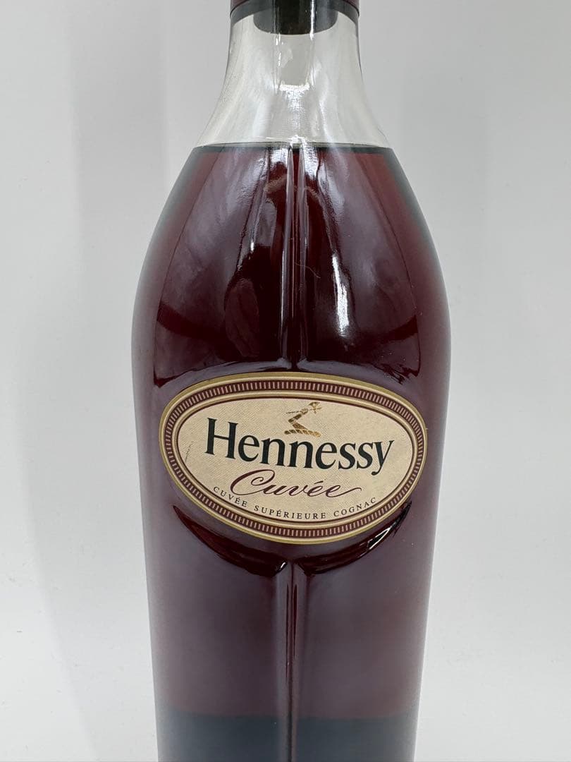 ヘネシー キュヴェ スペリオール コニャック 700ml 未開栓