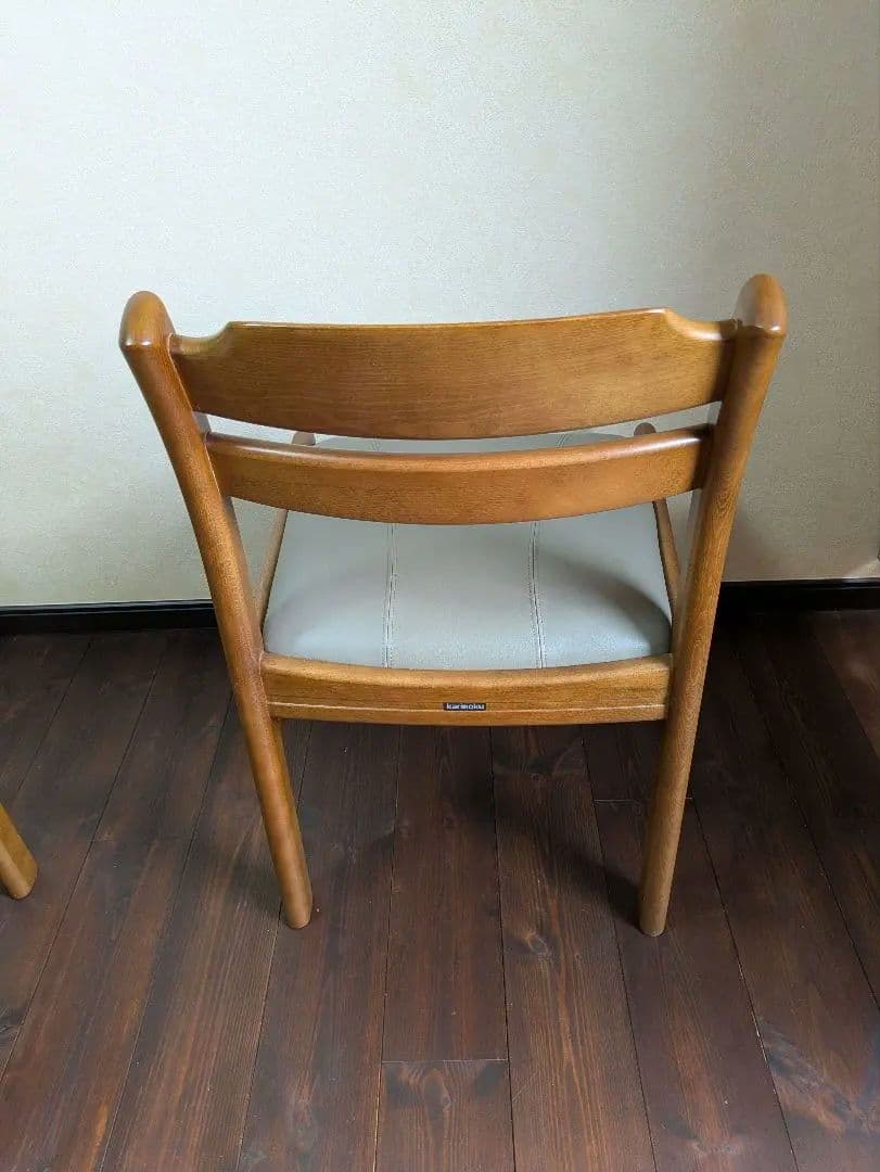 カリモク★ダイニングチェア★2脚セット★レトロモダン★送料無料　①②