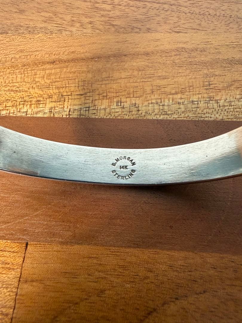 ナバホ族 Bruce Morgan 14K チゼルワーク 3/8 バングル