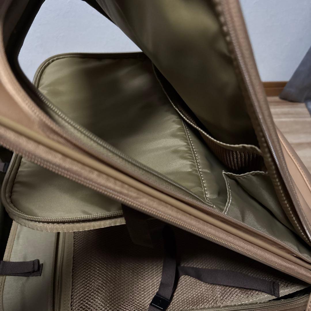 SWANY ベージュ キャリーバッグ4輪　美品寄り　最安値