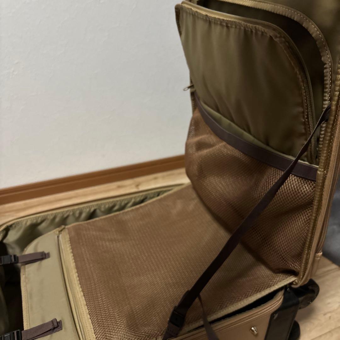 SWANY ベージュ キャリーバッグ4輪　美品寄り　最安値