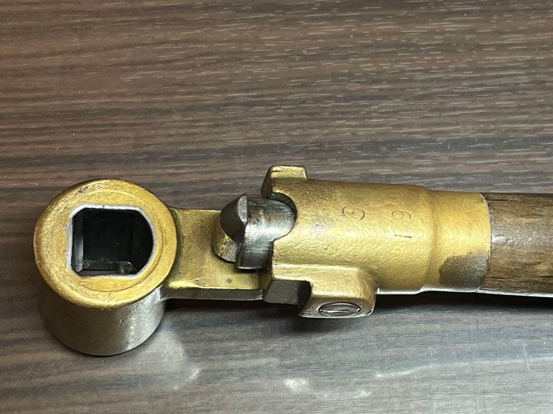 鉄道用ブレーキハンドル