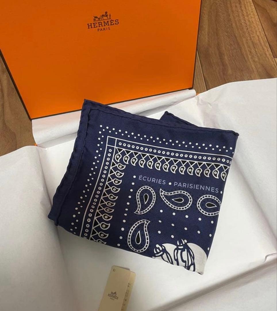 エルメス☆スカーフ☆シルクバンダナ☆ カレ55☆パリの厩舎☆ネイビー