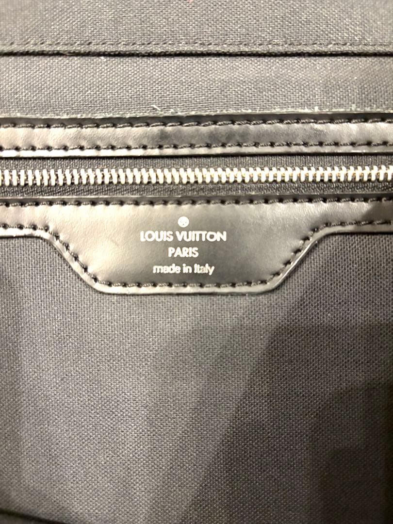 ルイヴィトン M30162 タイガ デルスー ショルダーバッグ