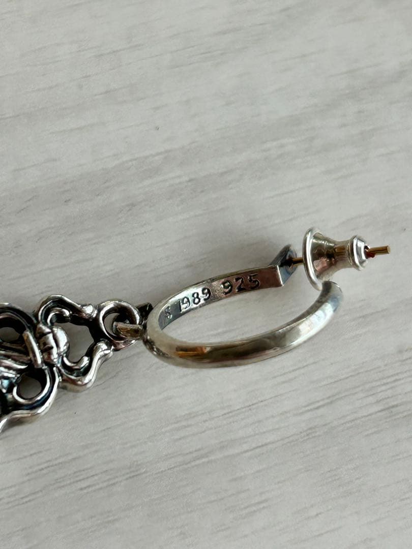 クロムハーツ ダガーフープピアス(片耳)