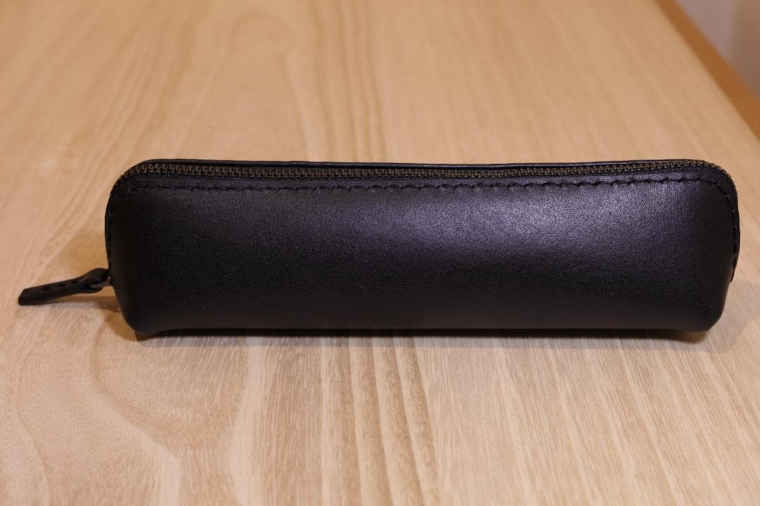 【やまー】新品　ペンケース　黒革　YKKエクセラ