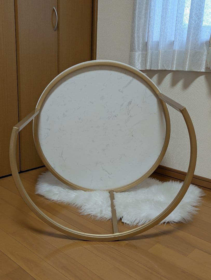 円形　大理石柄　テーブル