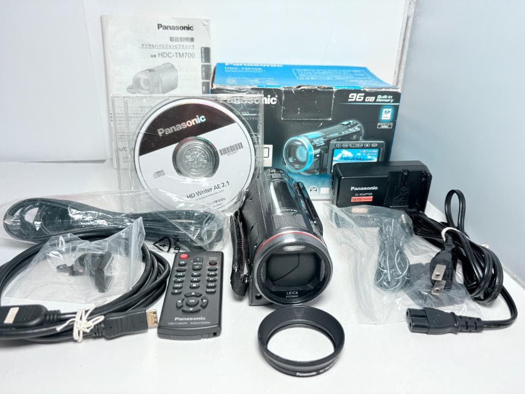 付属品付き パナソニック HDC-TM700