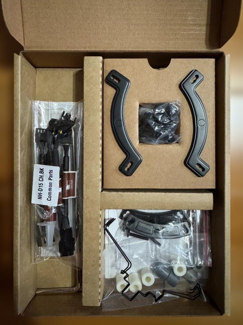 【美品】NOCTUA NH-D15 chromax.black CPUクーラー