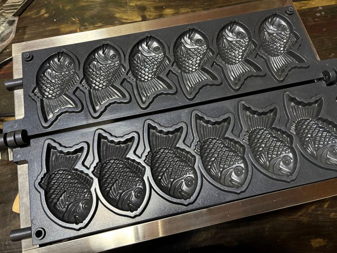 ⭐︎Totさん専用⭐︎業務用たい焼き器　★すぐに始められるセット付き★