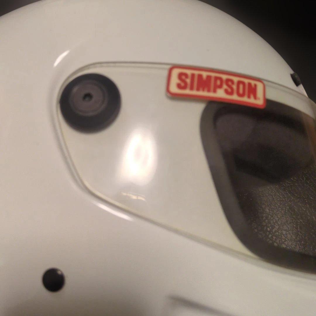 SIMPSON競技用ヘルメット