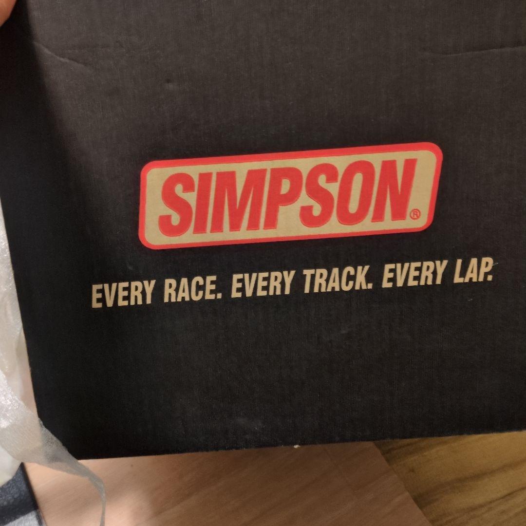 SIMPSON競技用ヘルメット