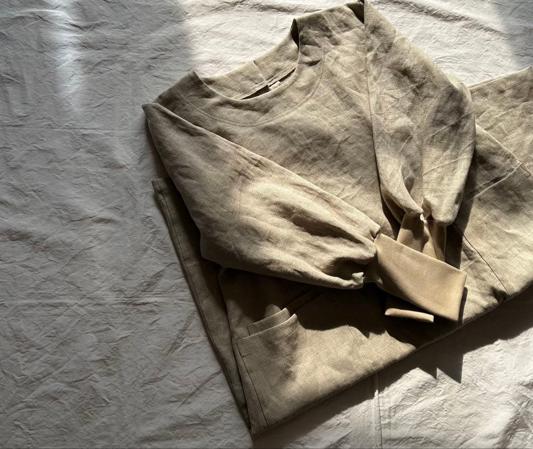 【さくらページlinen】しっかりめ 亜麻色＊リブ袖口ゆったり割烹着ワンピ