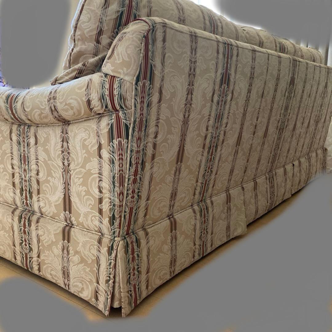 トーマスビル　3人掛けソファ