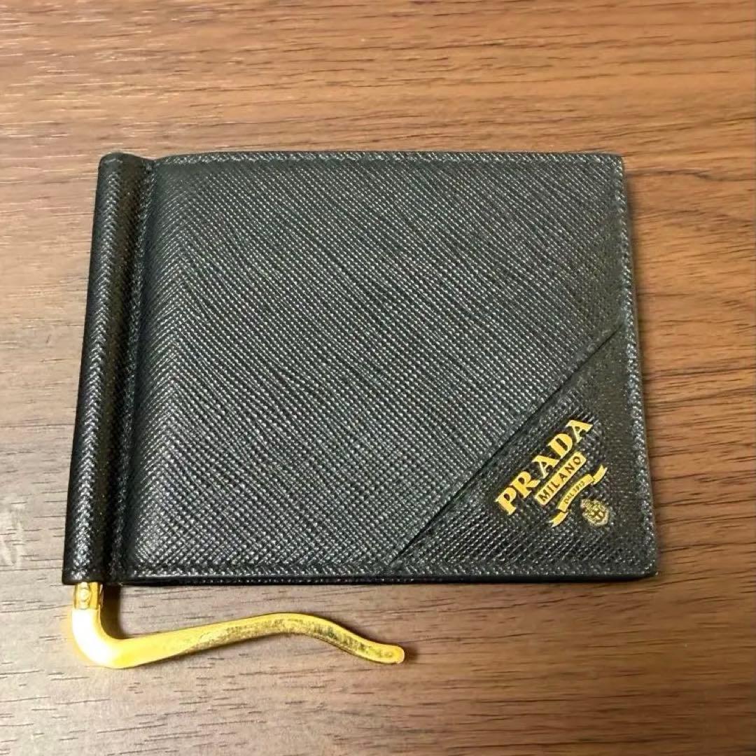 PRADA プラダ　ブラック マネークリップ　サフィアーノ　ゴールド