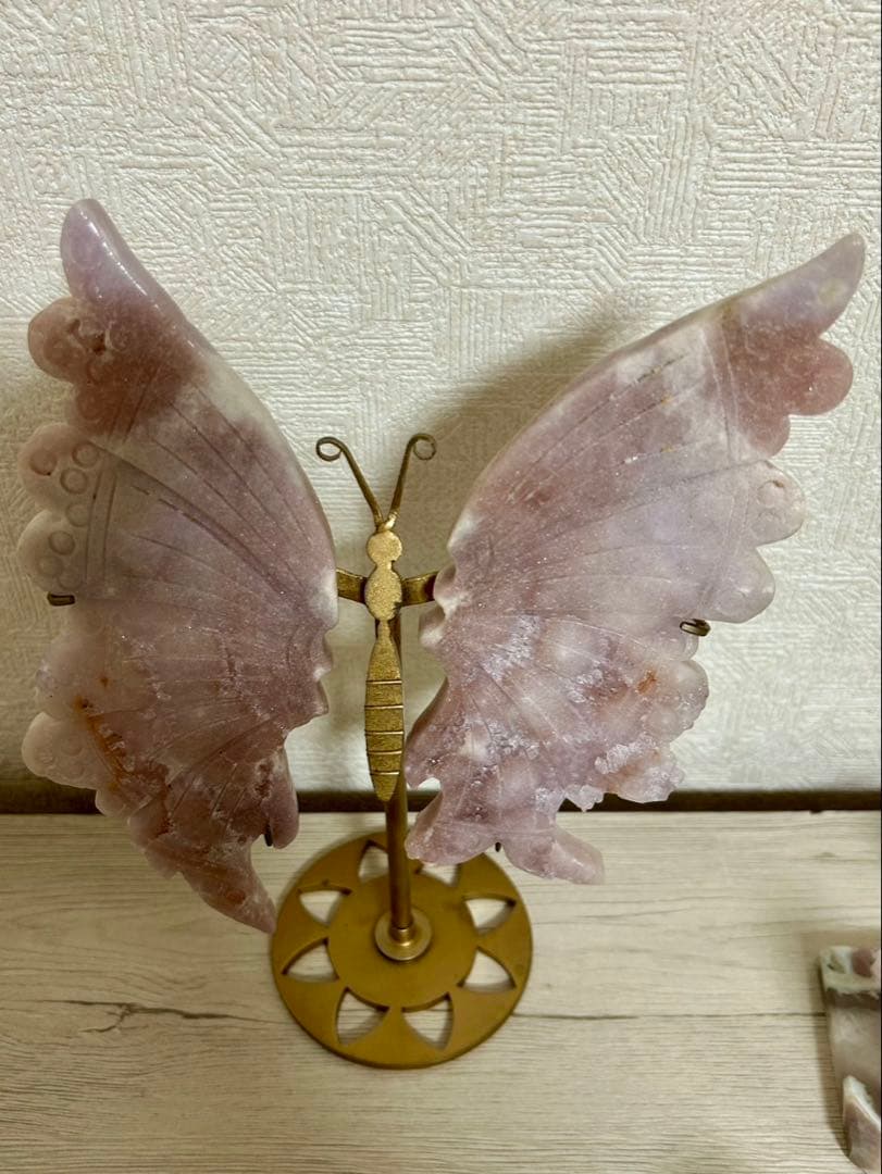 ブラジル産　ピンクアメジスト バタフライ　天然石　置物　インテリア