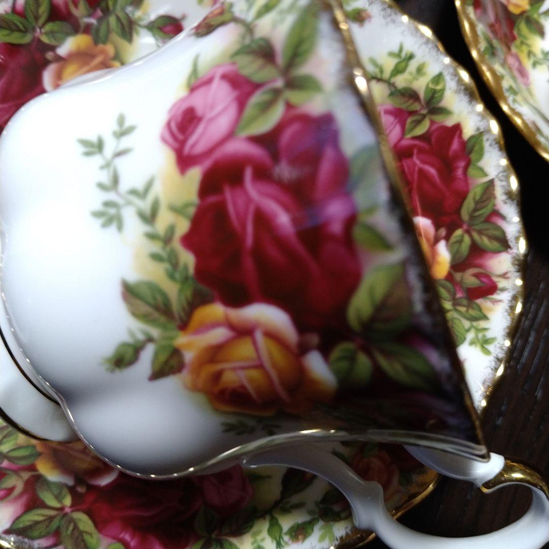 ♥最終値下げ♥美品♥廃盤品♥ロイヤルアルバートオールドカントリーローズ８客