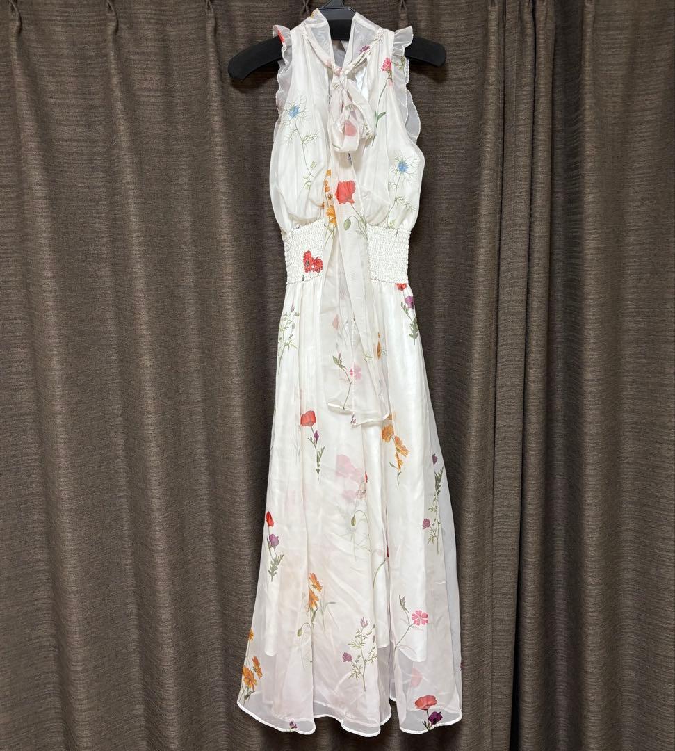 ゆ*♡様 SNIDEL 花柄シフォンマキシドレス