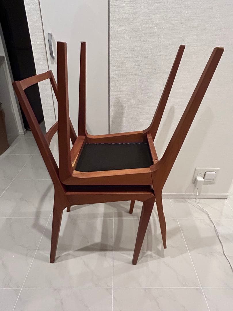 ポラダ　ダイニングチェア