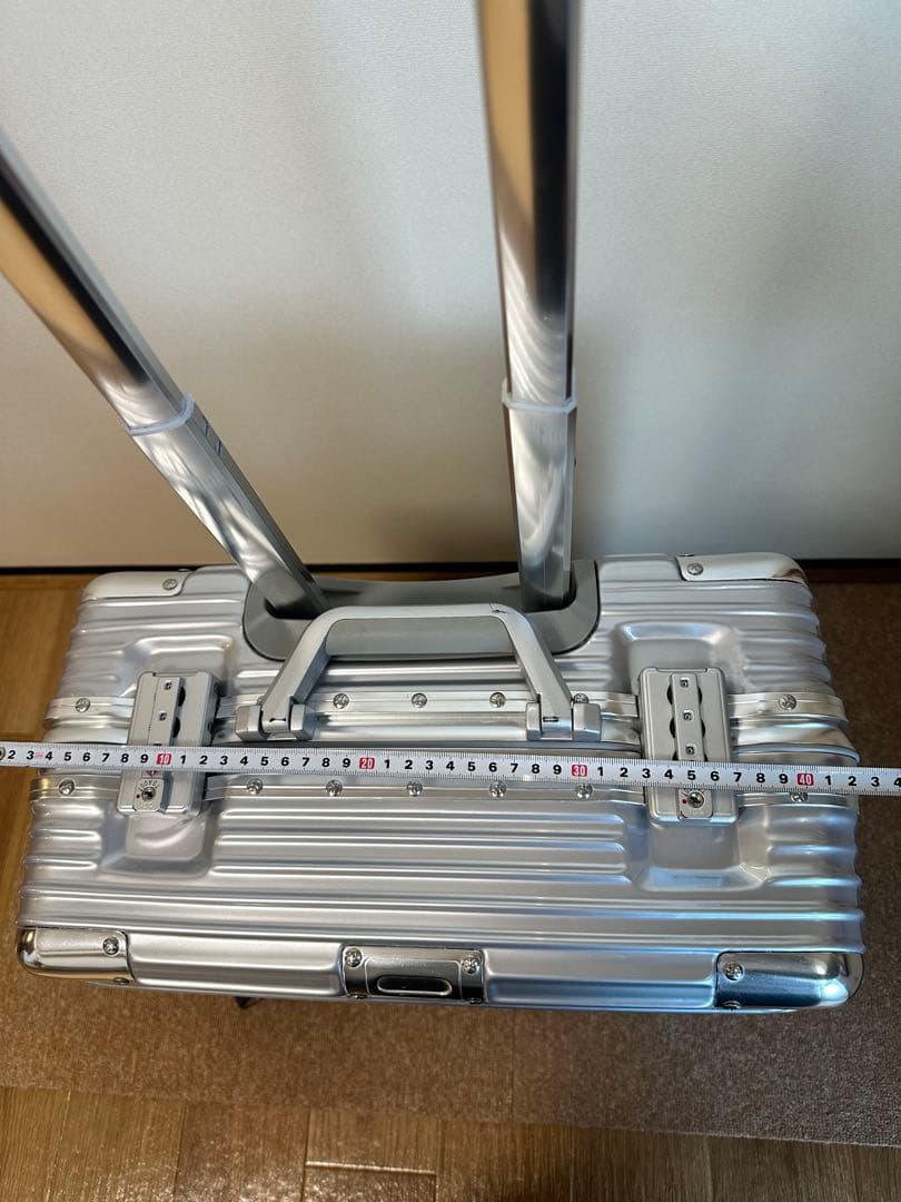 今週末限定 TSAロック付 シルバー キャリーケース 美品