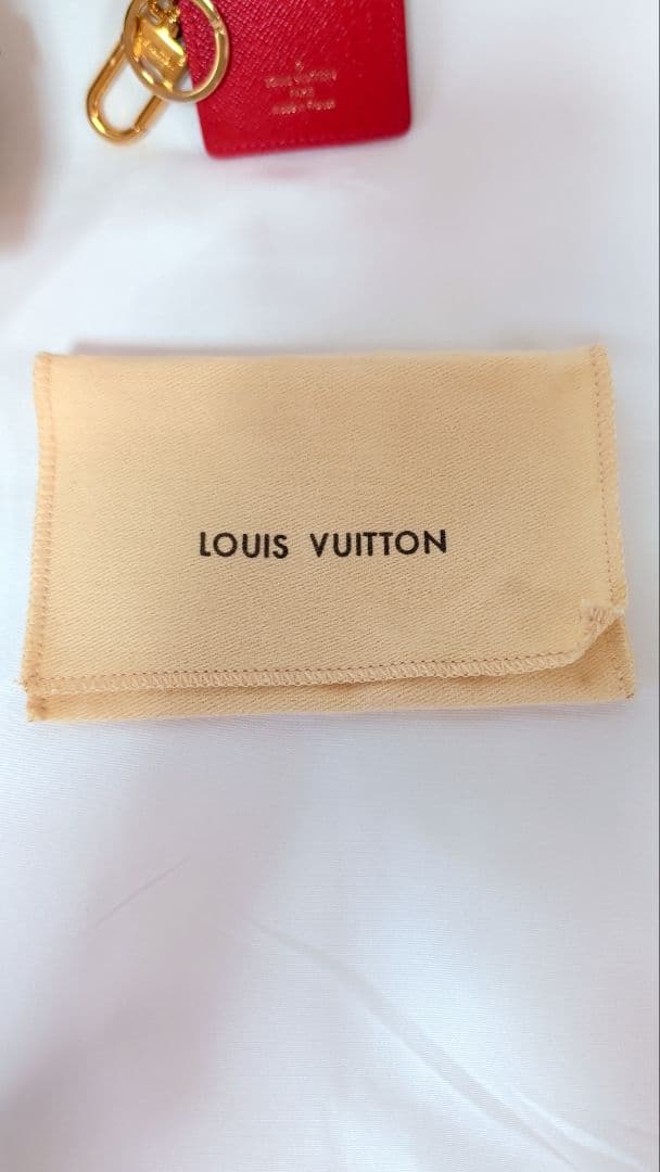 LOUIS VUITTON ポルトフォイユ イリュストレ 茶/赤 M66940