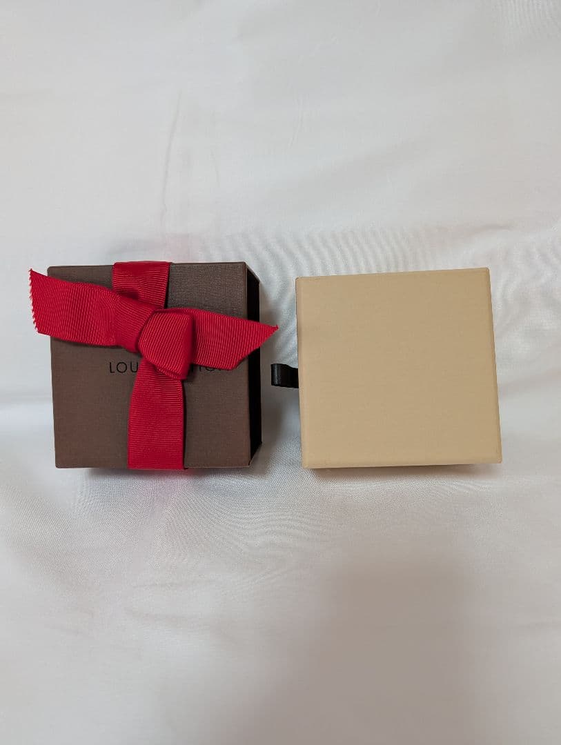 LOUIS VUITTON ポルトフォイユ イリュストレ 茶/赤 M66940