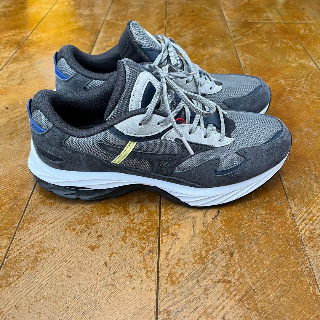 Graphpaper × MIZUNO WAVE RIDER β 28cm