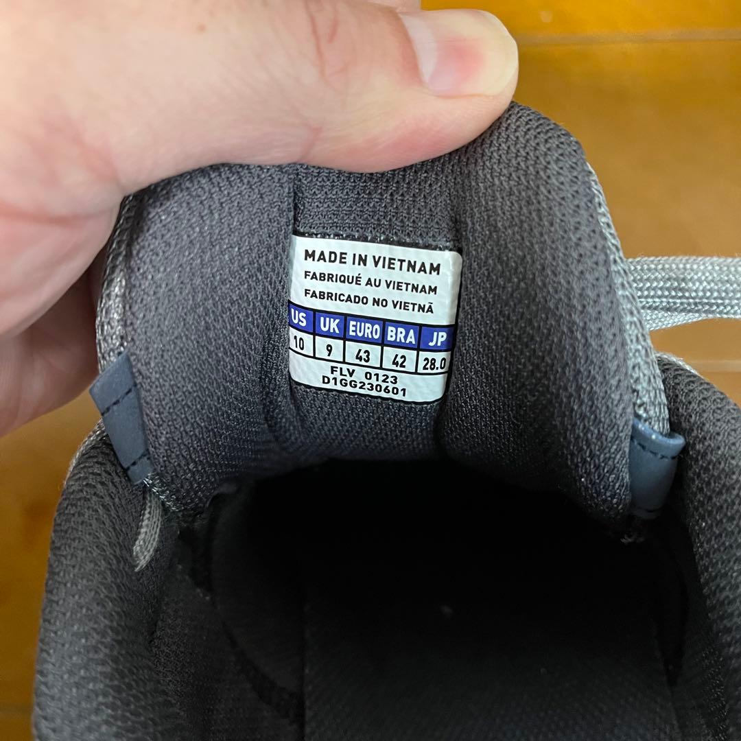 Graphpaper × MIZUNO WAVE RIDER β 28cm